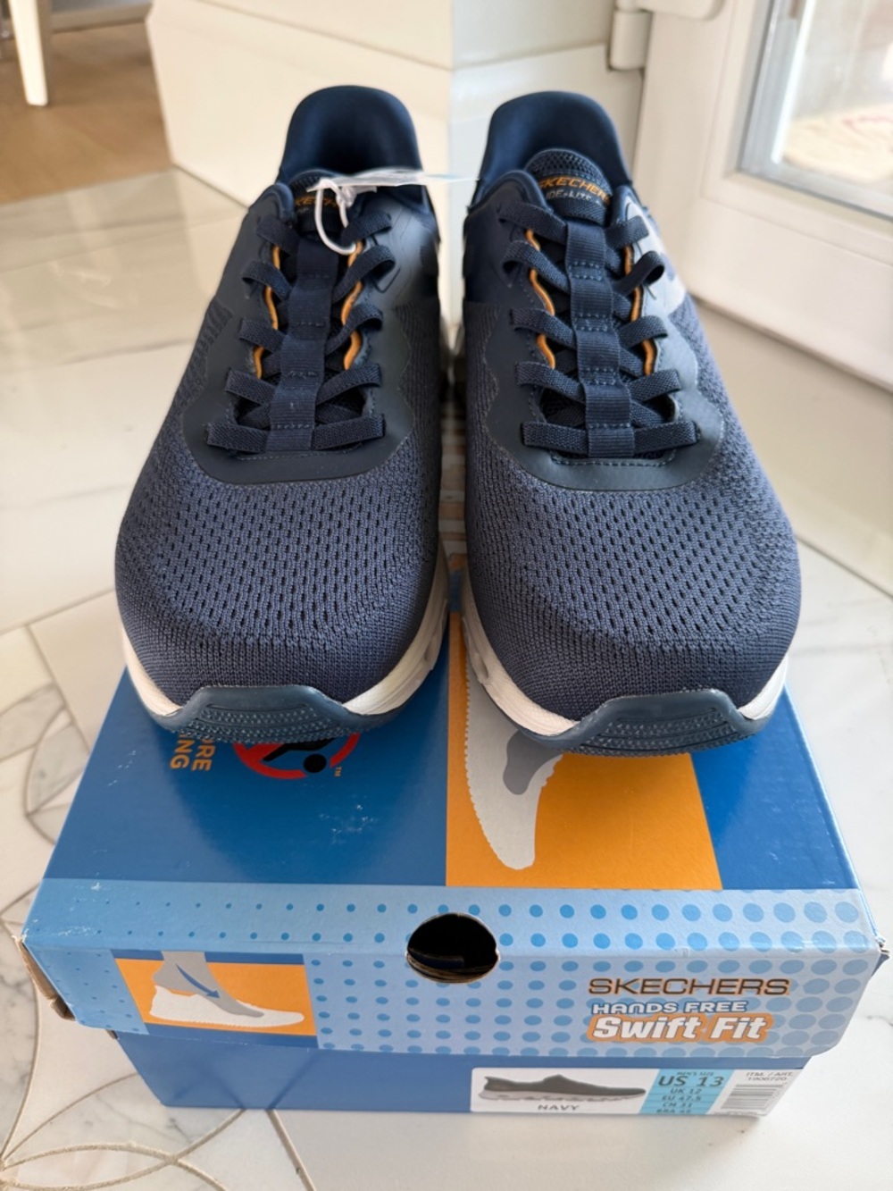Skechers Men's Glide-Step Swift Fit Men’s Slip-On Sneakers NWT Size 13 - Picture 4 of 7